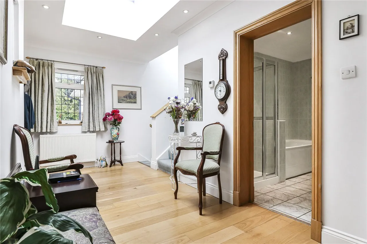 Rolfe Close, Barnet, EN4 9QU, photo 6