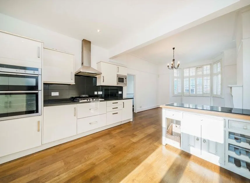 Guilford Avenue, Surbiton, KT5, photo 3