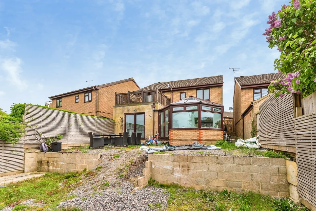 Southernwood Drive, Swindon, SN2, photo 19