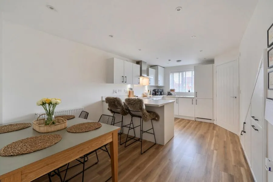 Whinham Green, Aylesbury, HP18, photo 7