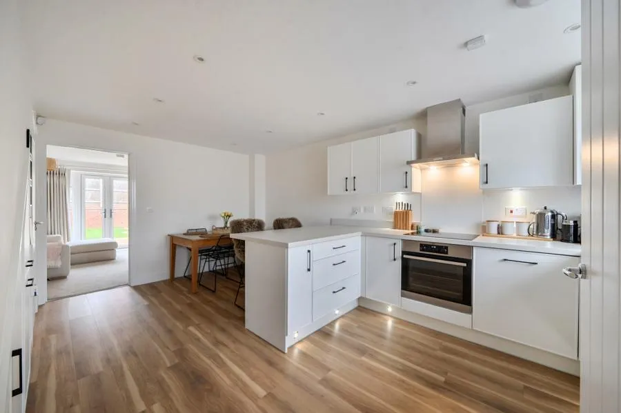 Whinham Green, Aylesbury, HP18, photo 4