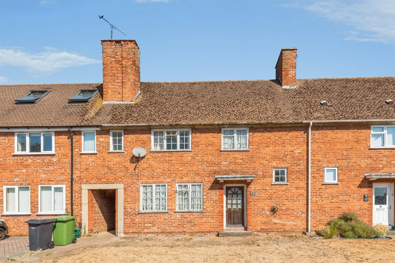 3 bed house for sale — Darrell Way, Abingdon