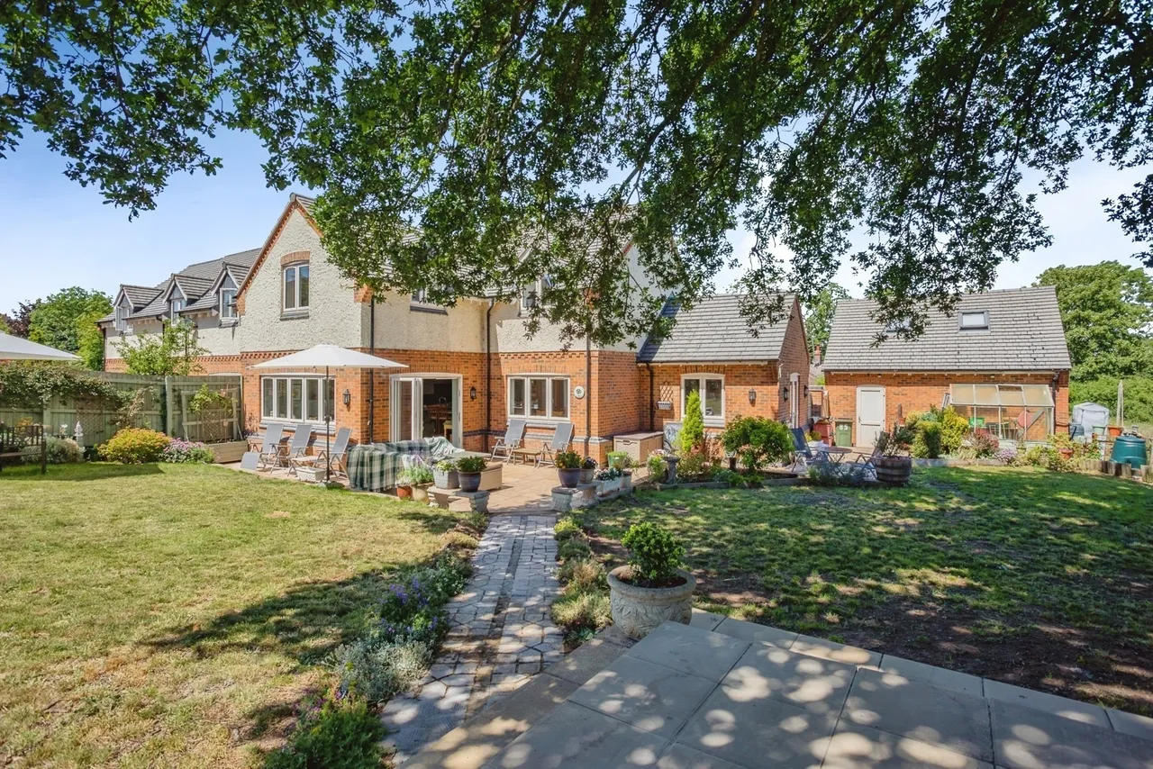 Ashby Road, Long Whatton, LE12, photo 23