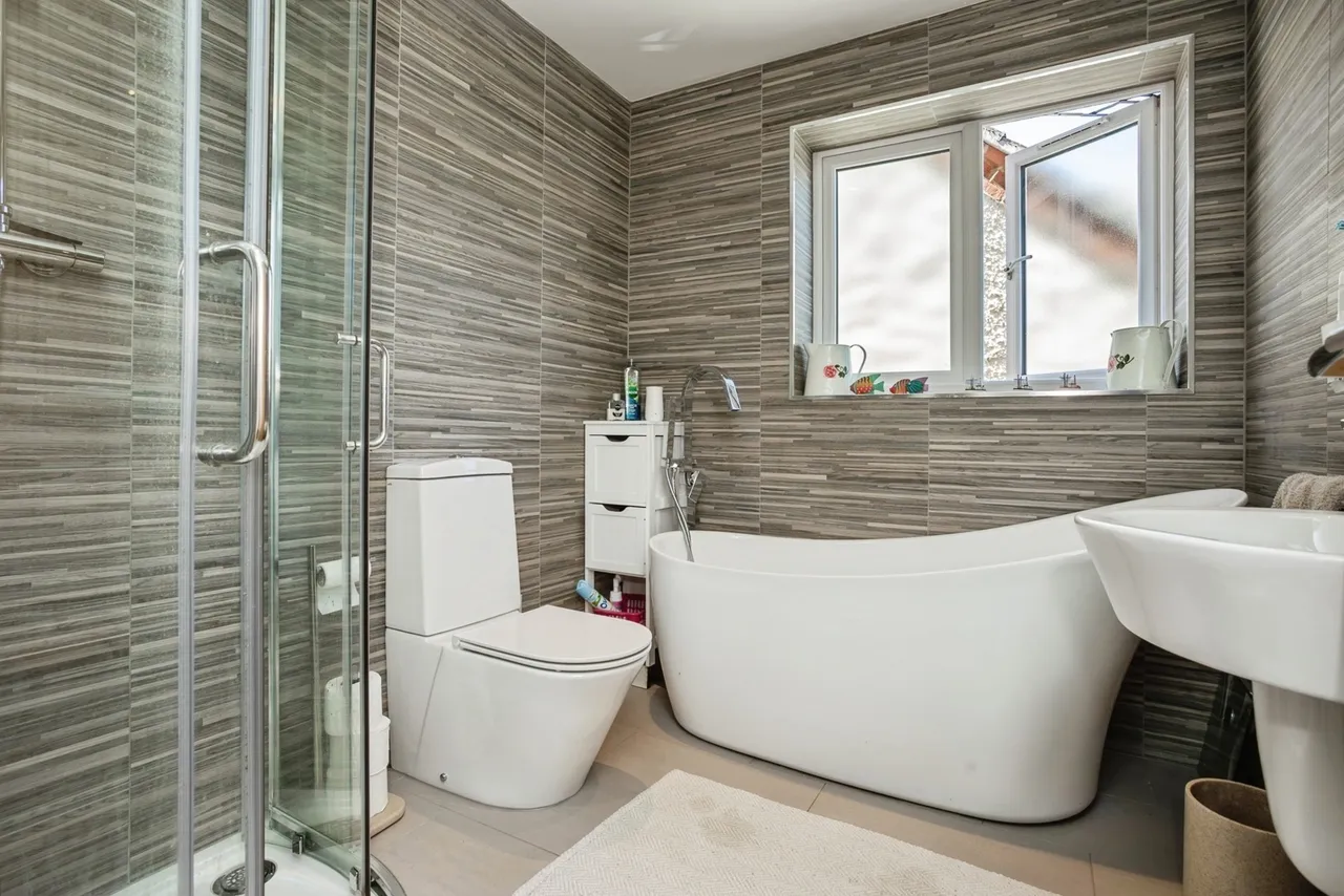 Ashby Road, Long Whatton, LE12, photo 22