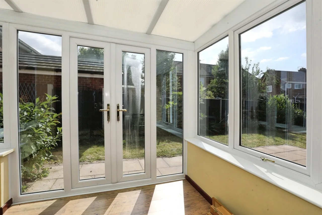 Shipbrook Road, Rudheath, Northwich, photo 12