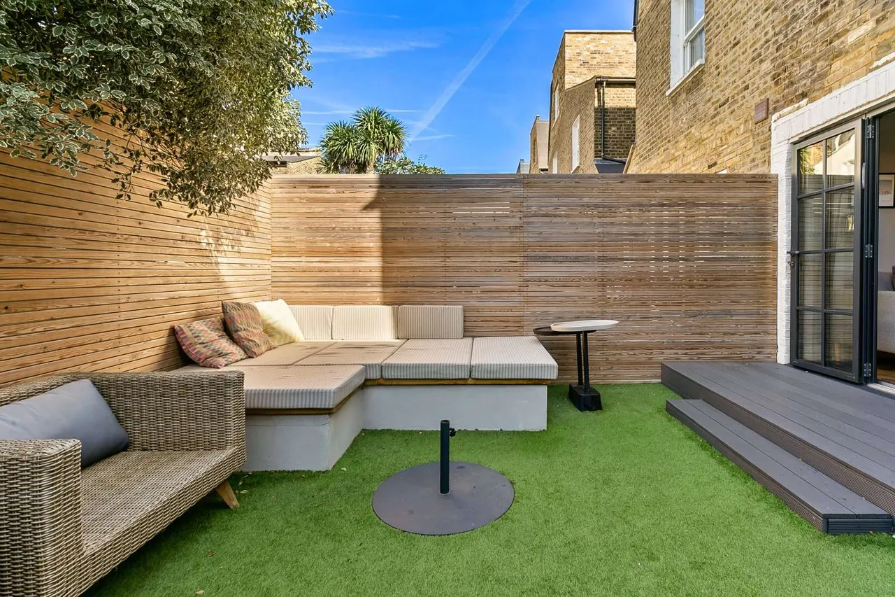 Burland Road, London, SW11, photo 18