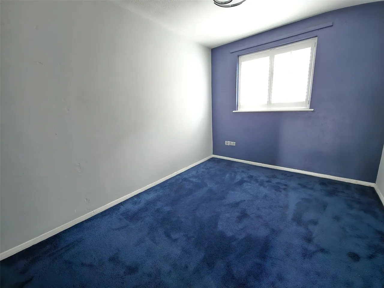 Pagette Way, Badgers Dene, RM17, photo 5