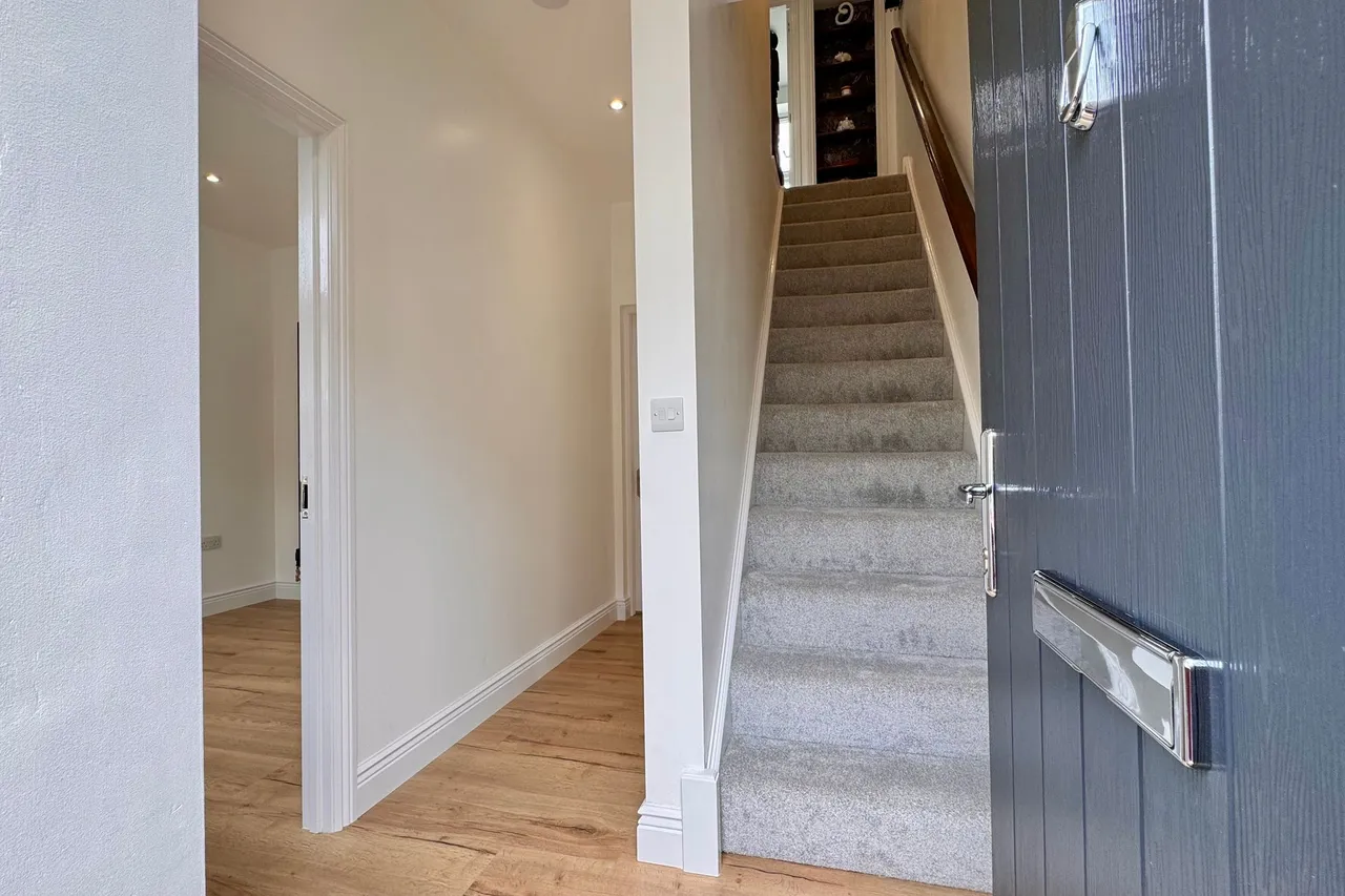 Mount Street, Glossop, photo 13