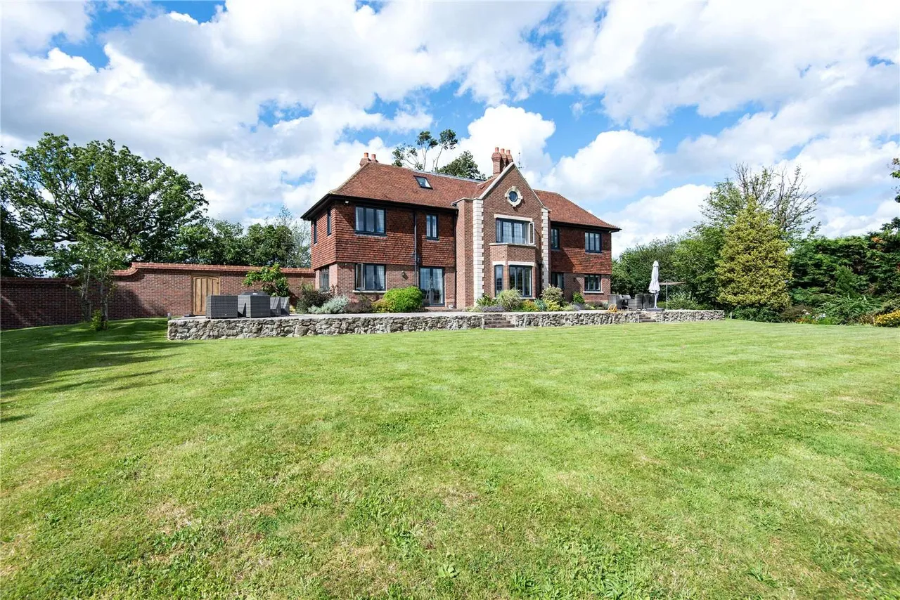 Saints Hill, Penshurst, TN11, photo 7