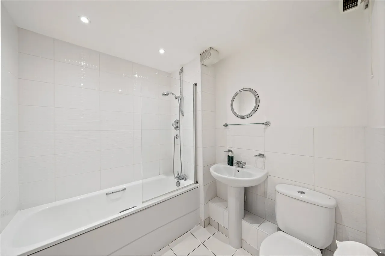 Eaton Road, Sutton, Surrey, SM25AQ, photo 13