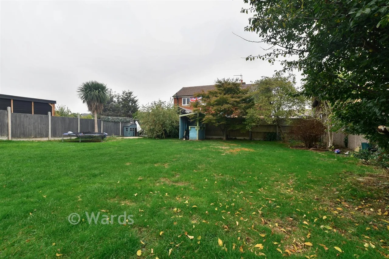 Minster Road, Minster, ME12, photo 12