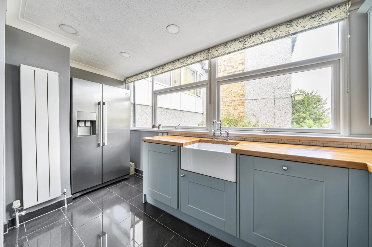 Mottingham Lane, SE9, photo 12