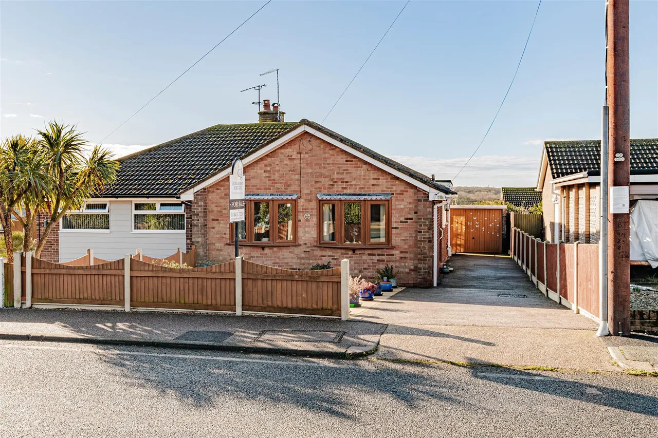 Mill Lane, Herne, Herne Bay, Kent, CT6 7JH, photo 8