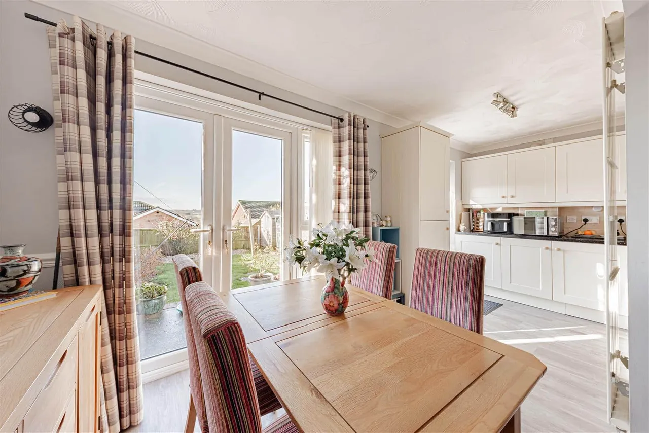 Mill Lane, Herne, Herne Bay, Kent, CT6 7JH, photo 2