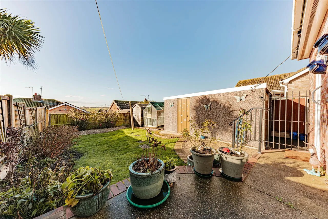 Mill Lane, Herne, Herne Bay, Kent, CT6 7JH, photo 3
