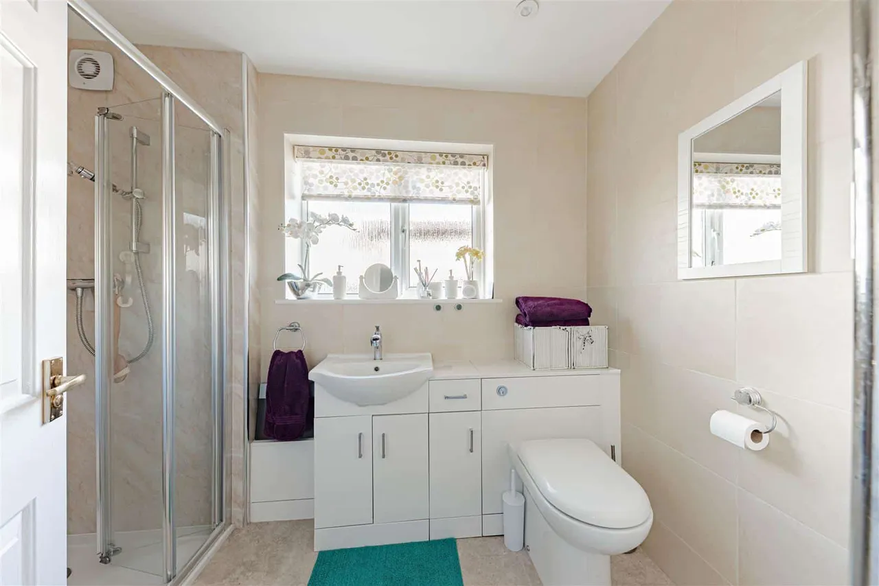 Mill Lane, Herne, Herne Bay, Kent, CT6 7JH, photo 15