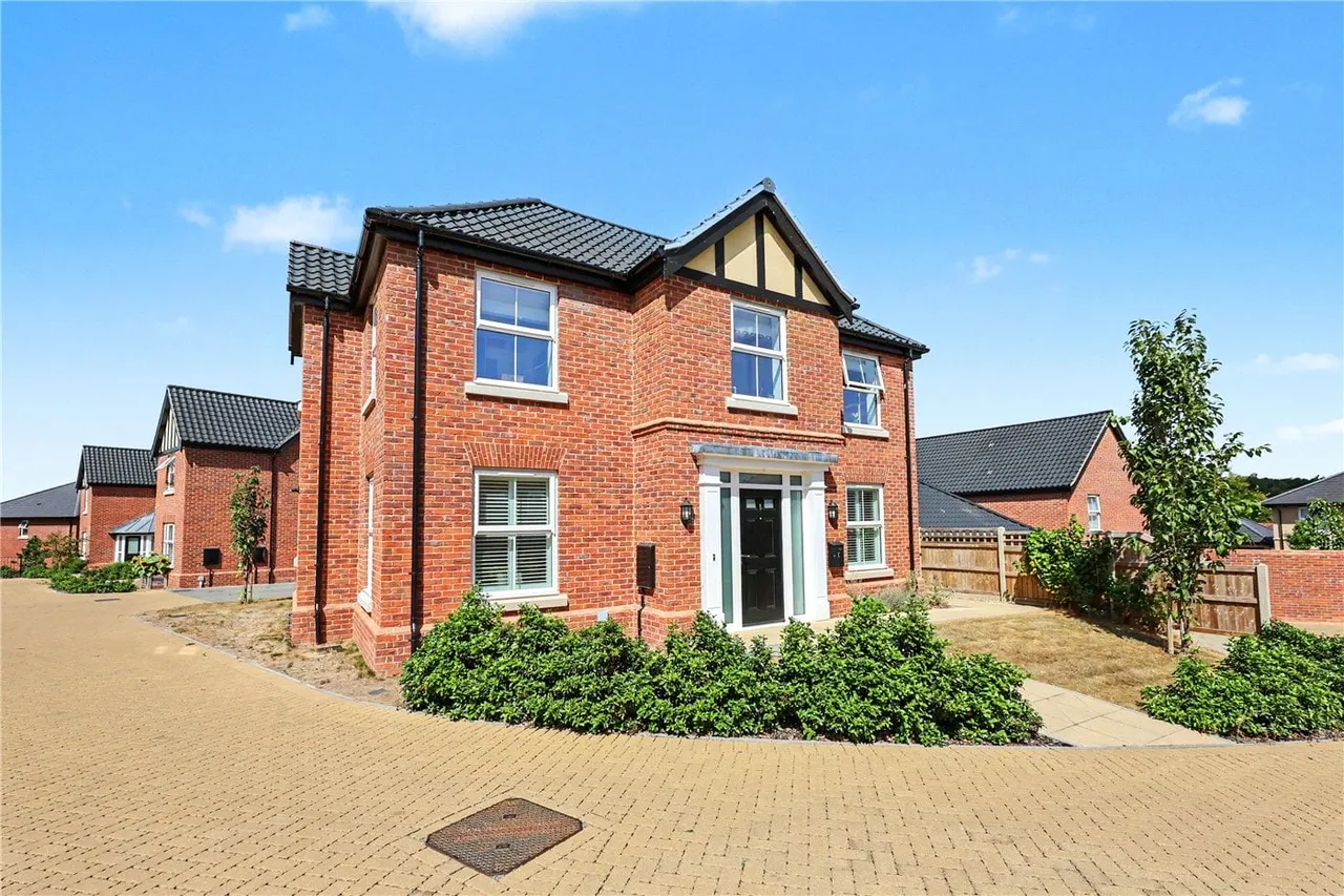 4 bed house for sale — Philpott Close, Drayton, Norwich, Norfolk, NR8
