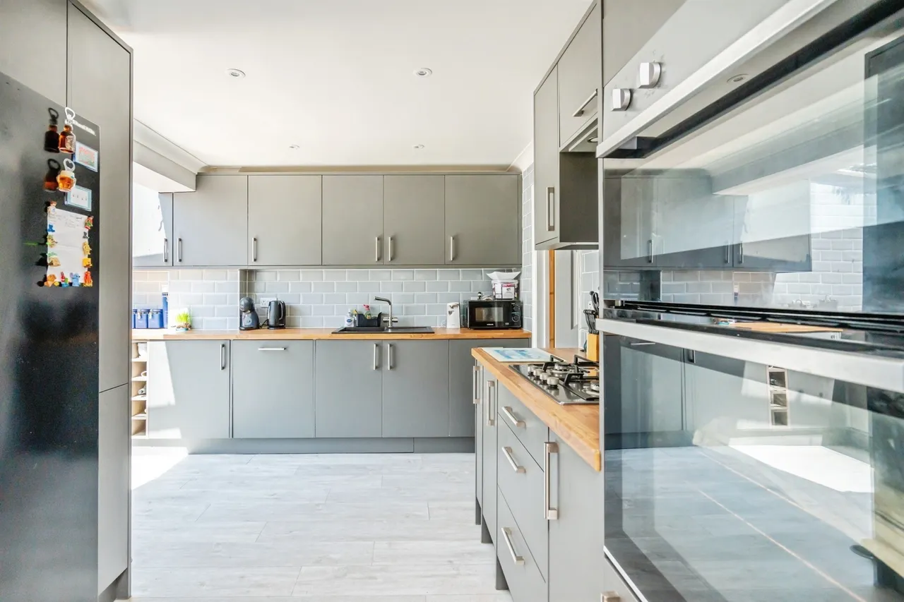 Countisbury Close, Bognor Regis, photo 2