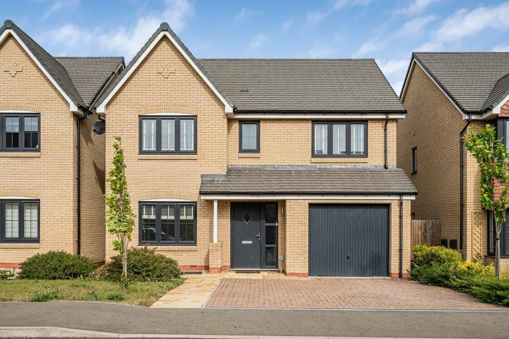 4 bed property for sale, Clydesdale Road, Witchford, CB6