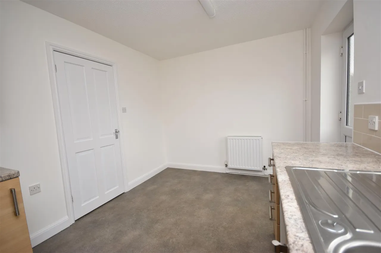 Truro Close, Sleaford, photo 5