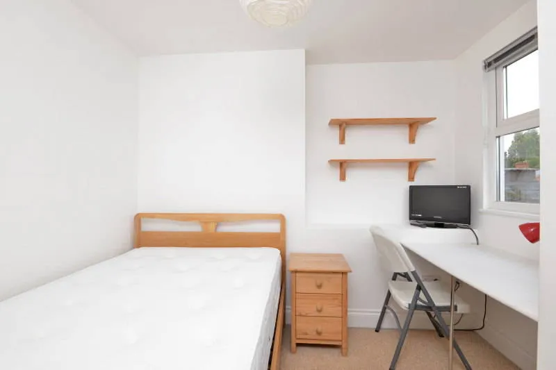Pinhoe Road, Exeter, EX4, photo 5