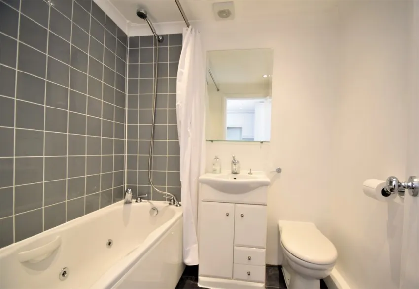 Kings Court, Hammersmith, photo 4