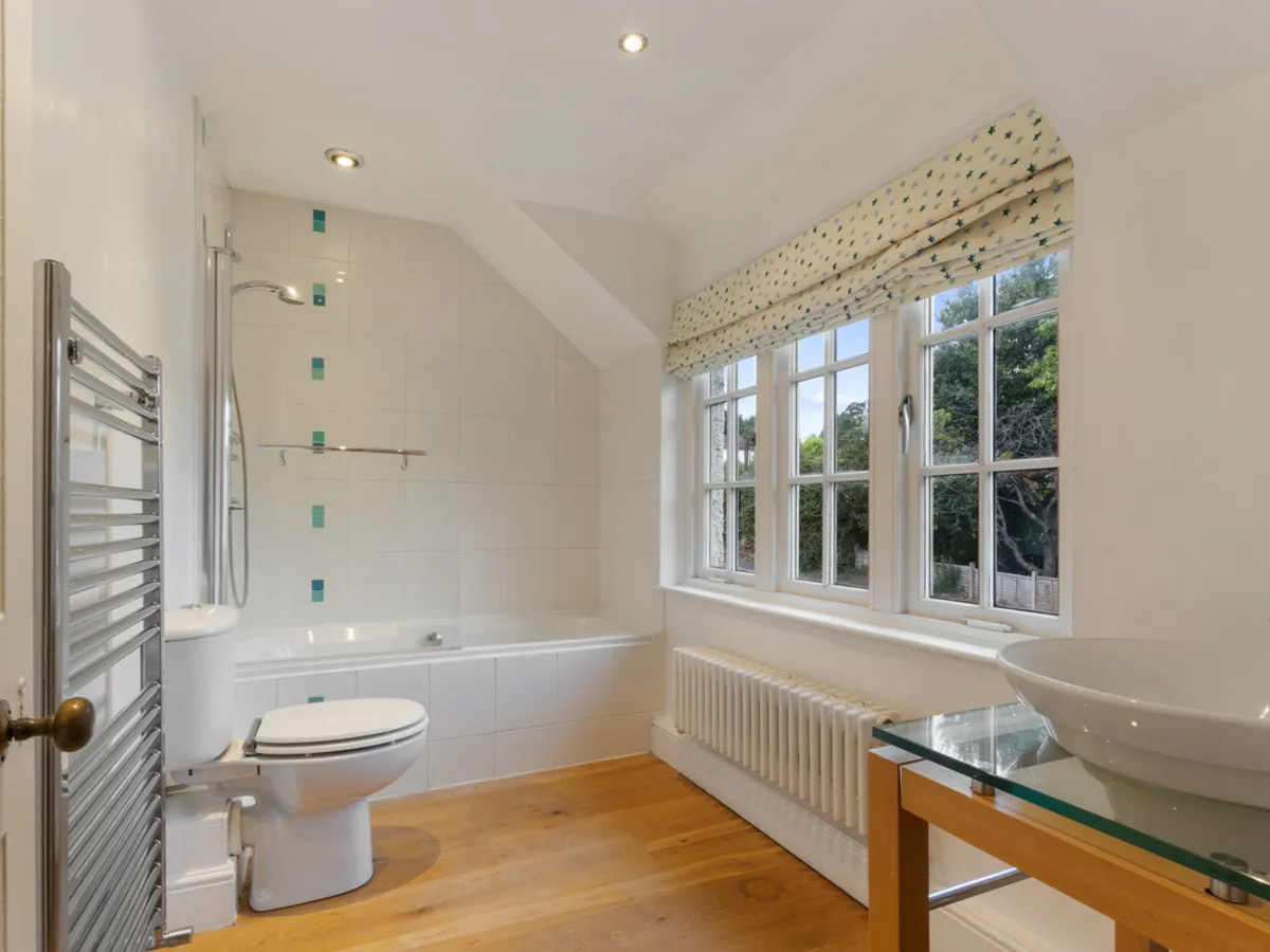 London Road, Rake, GU33, photo 19