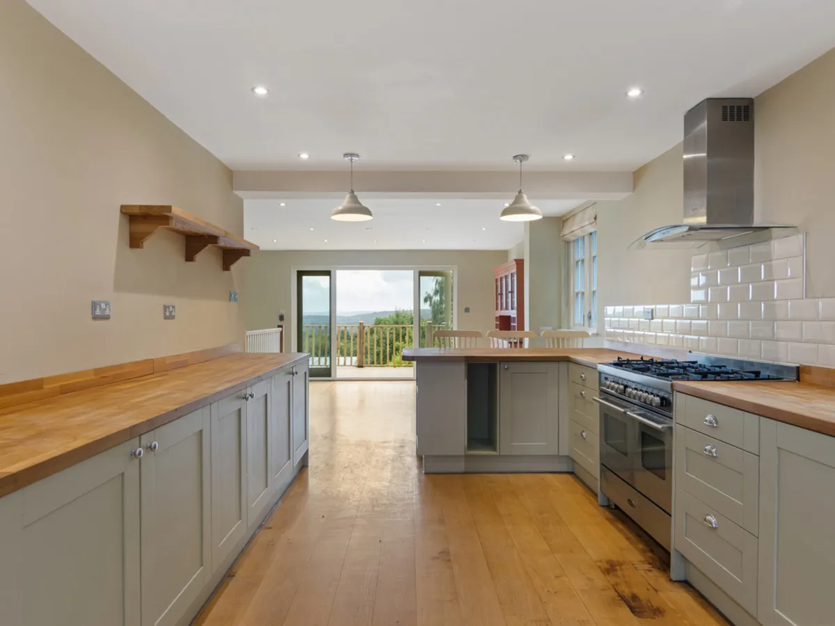 London Road, Rake, GU33, photo 4