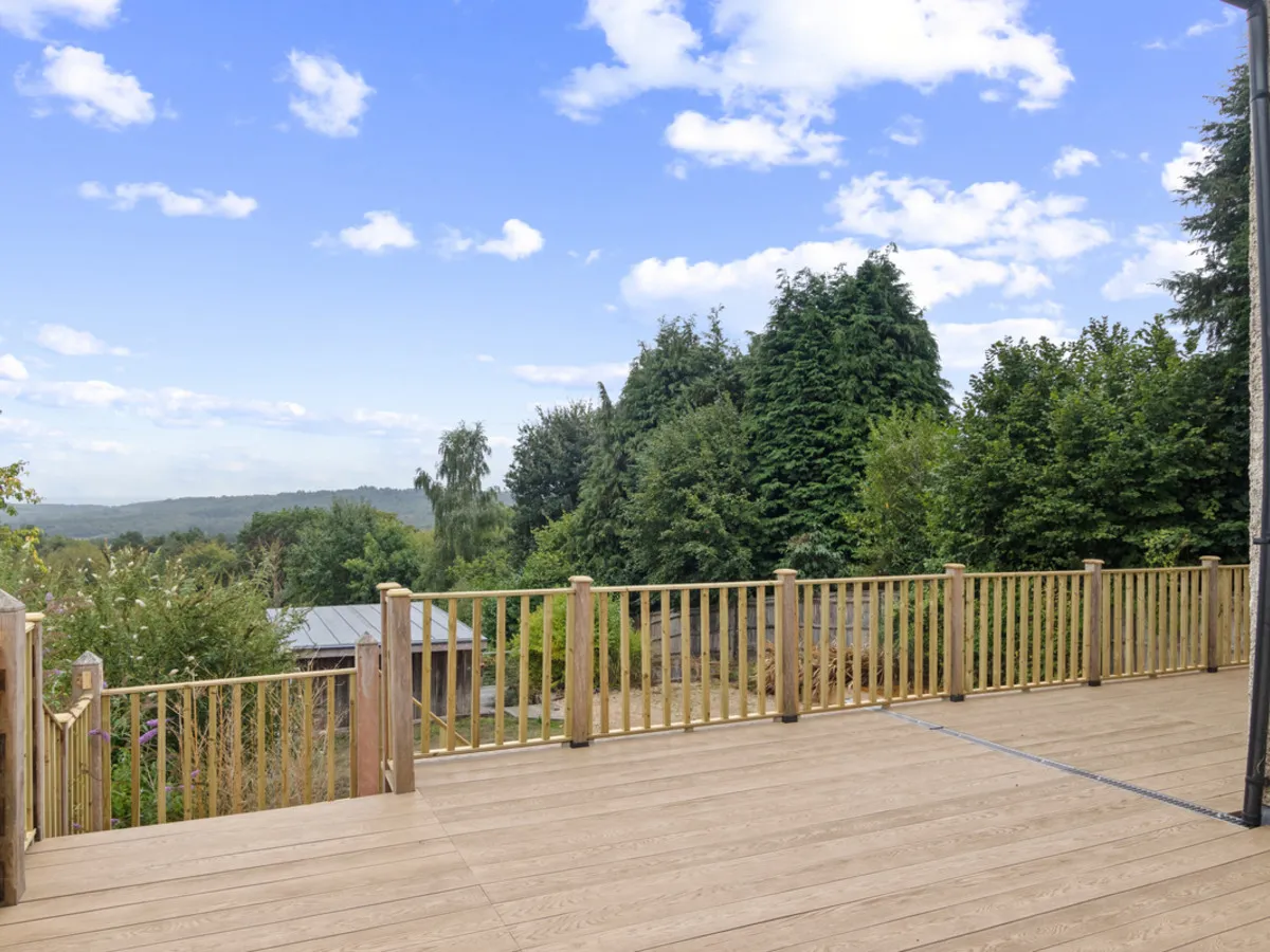 4 bed house to rent, London Road, Rake, GU33