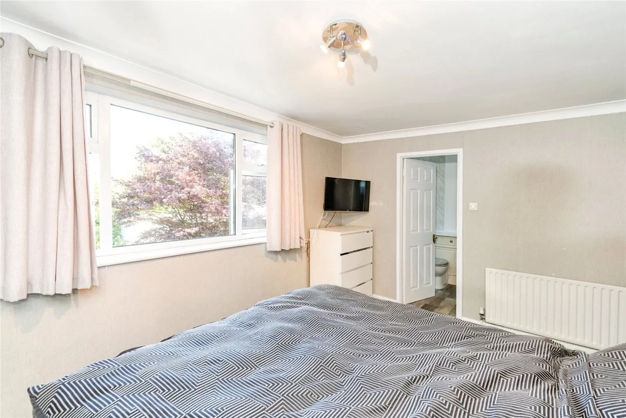 Broadwater Road, Southampton, SO18, photo 17