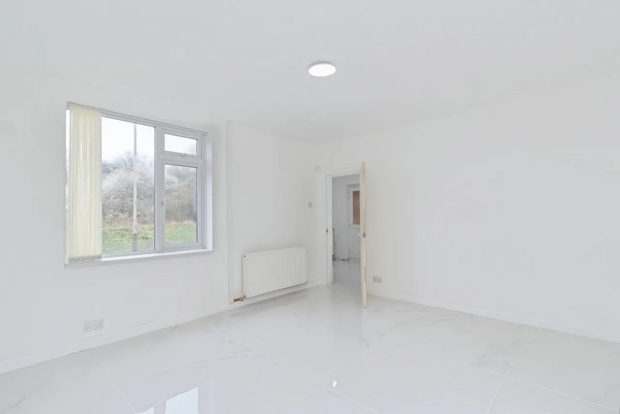 Hockley Farm Road, Leicester, photo 7