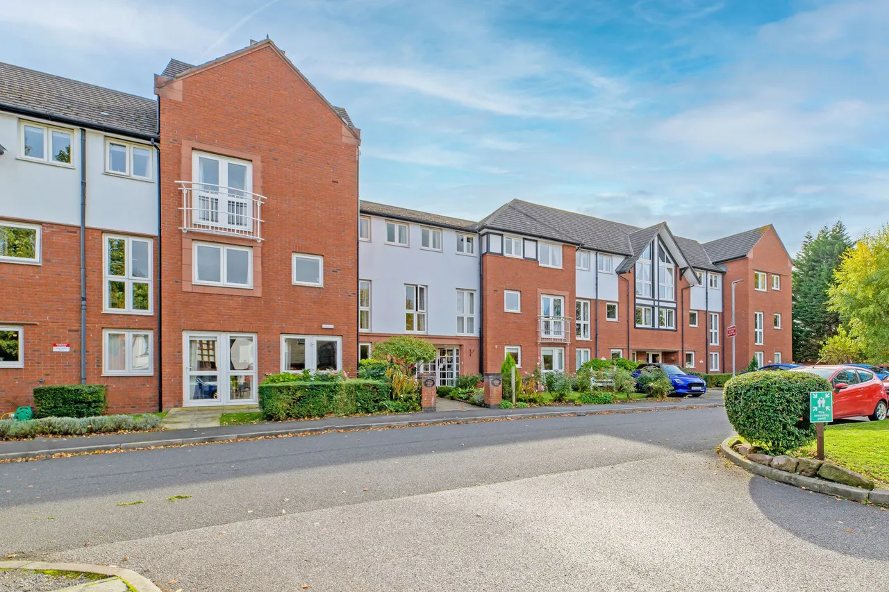 1 bed flat for sale, Ashley Court Chapelfields, Frodsham