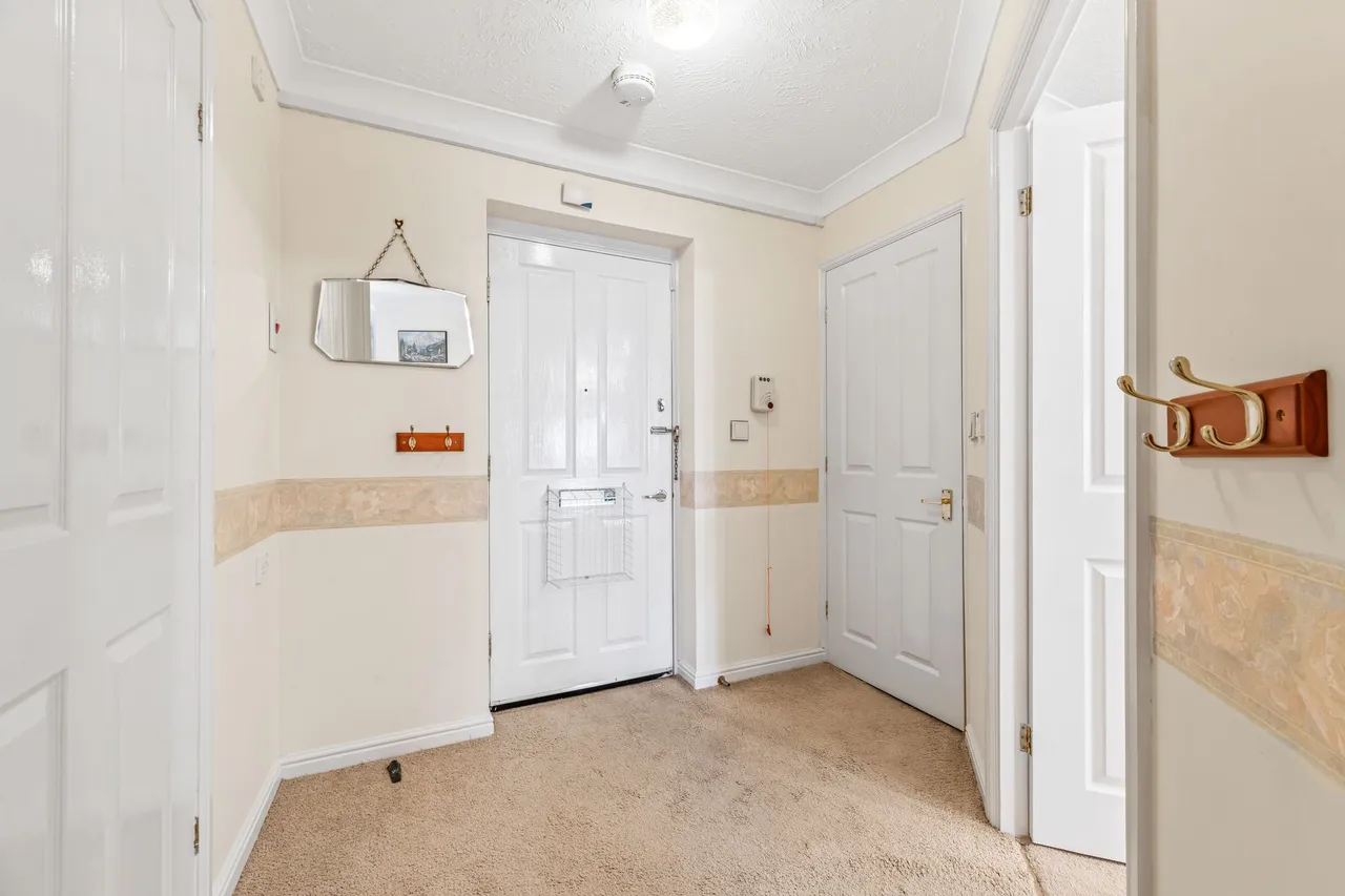 Ashley Court Chapelfields, Frodsham, photo 5