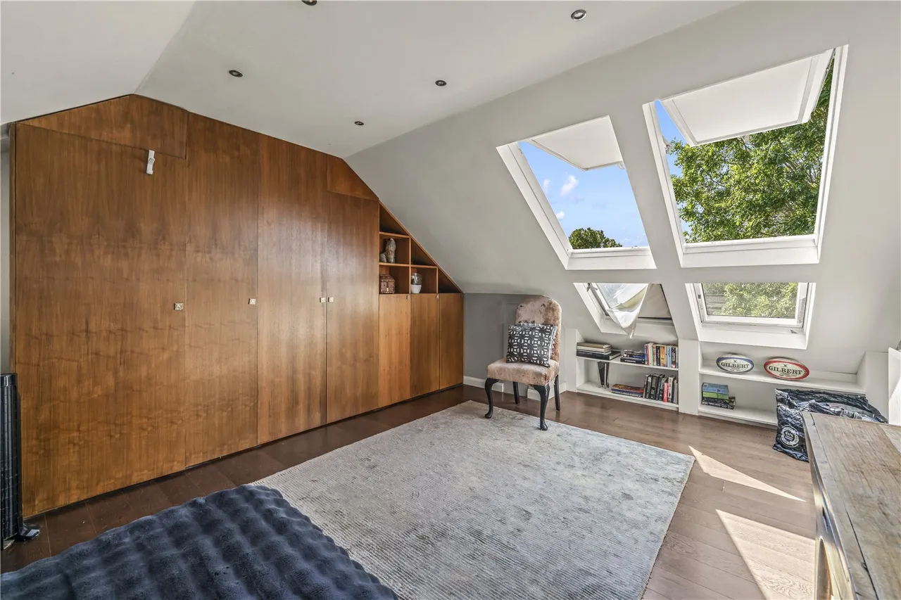 Fulwood Gardens, Twickenham, TW1 1EN, photo 6