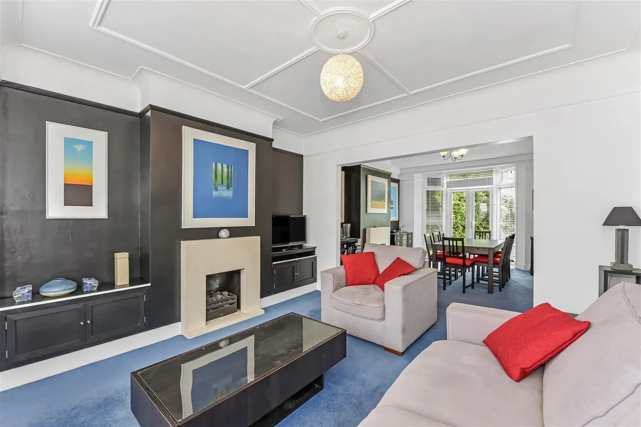 Hedge Lane, Palmers Green, N13, photo 5