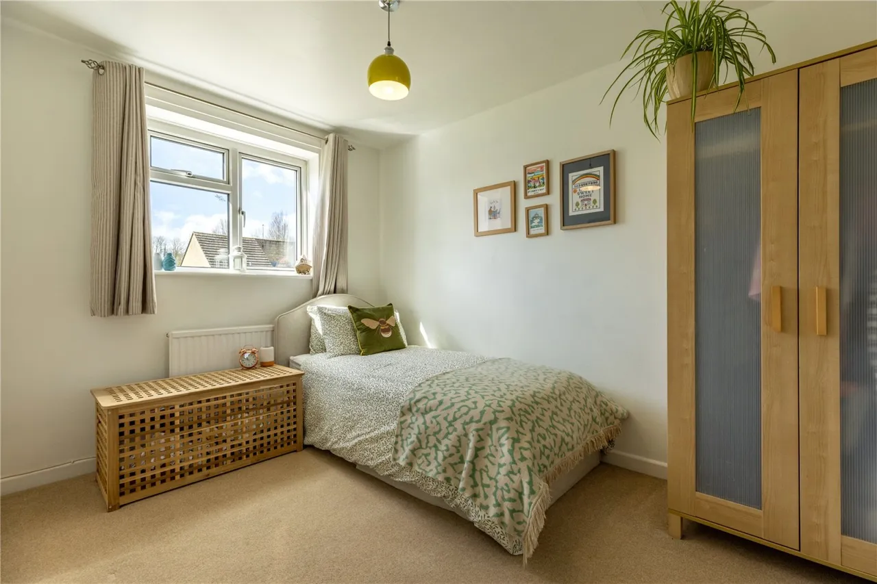 Rose Way, Cirencester, GL7, photo 11