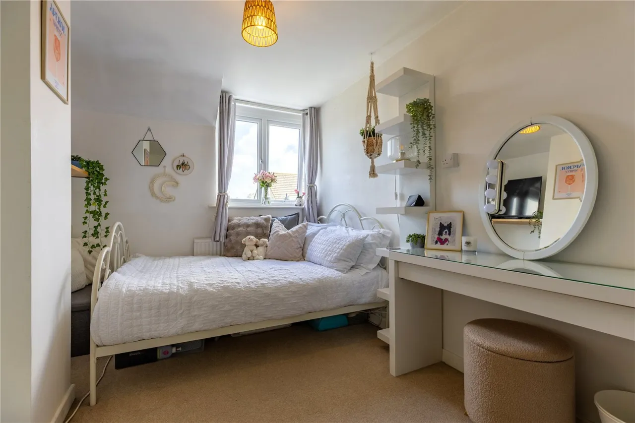 Rose Way, Cirencester, GL7, photo 9