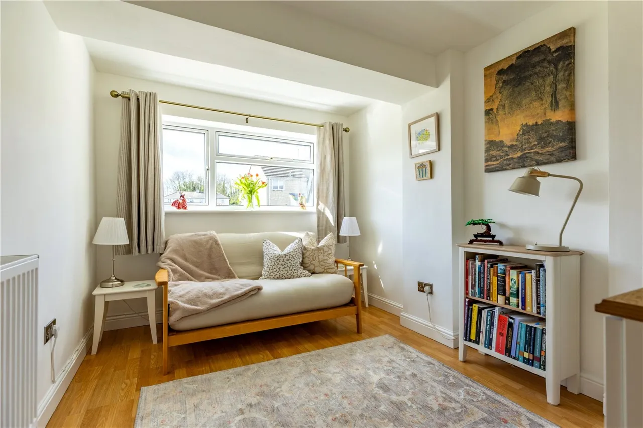 Rose Way, Cirencester, GL7, photo 6