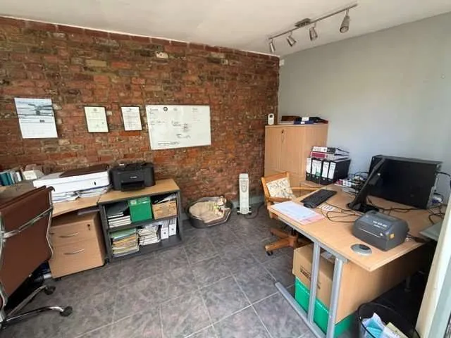 London Road, Spalding, PE11, photo 18