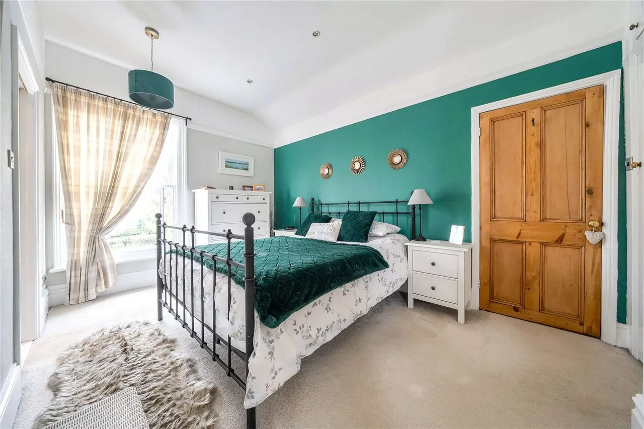 London Road, Spalding, PE11, photo 11
