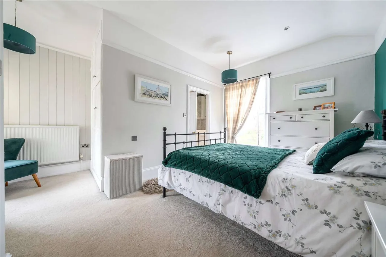 London Road, Spalding, PE11, photo 12