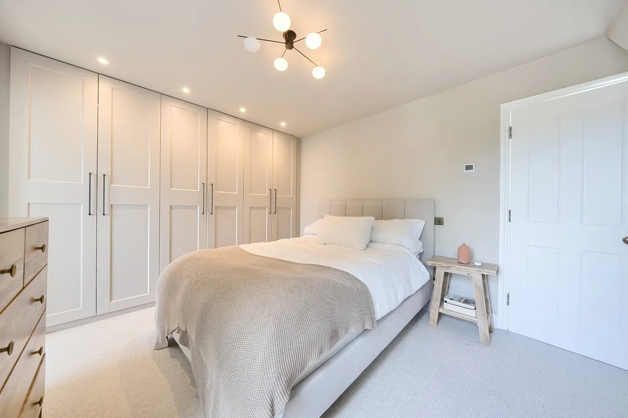 Garfield Road, Wimbledon, London, SW19, photo 6