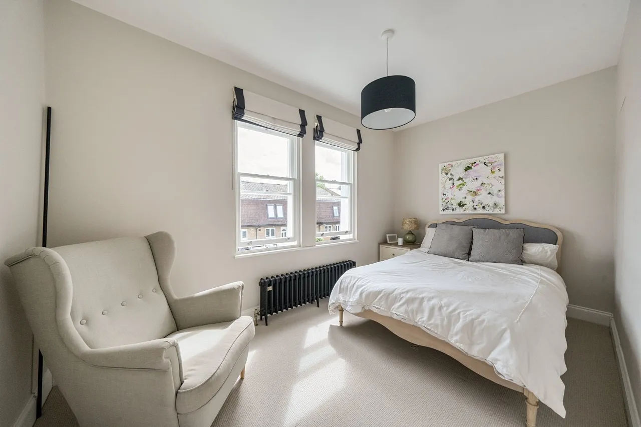 Garfield Road, Wimbledon, London, SW19, photo 12