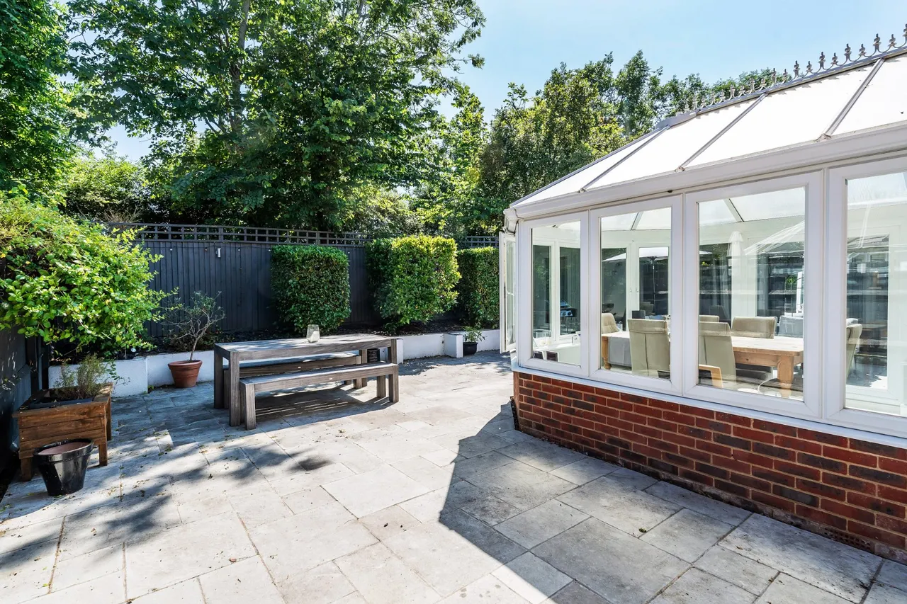Merrow Place, Guildford, GU4, photo 44