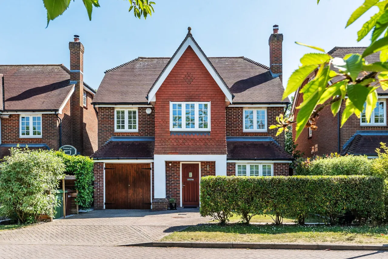 Merrow Place, Guildford, GU4, photo 48