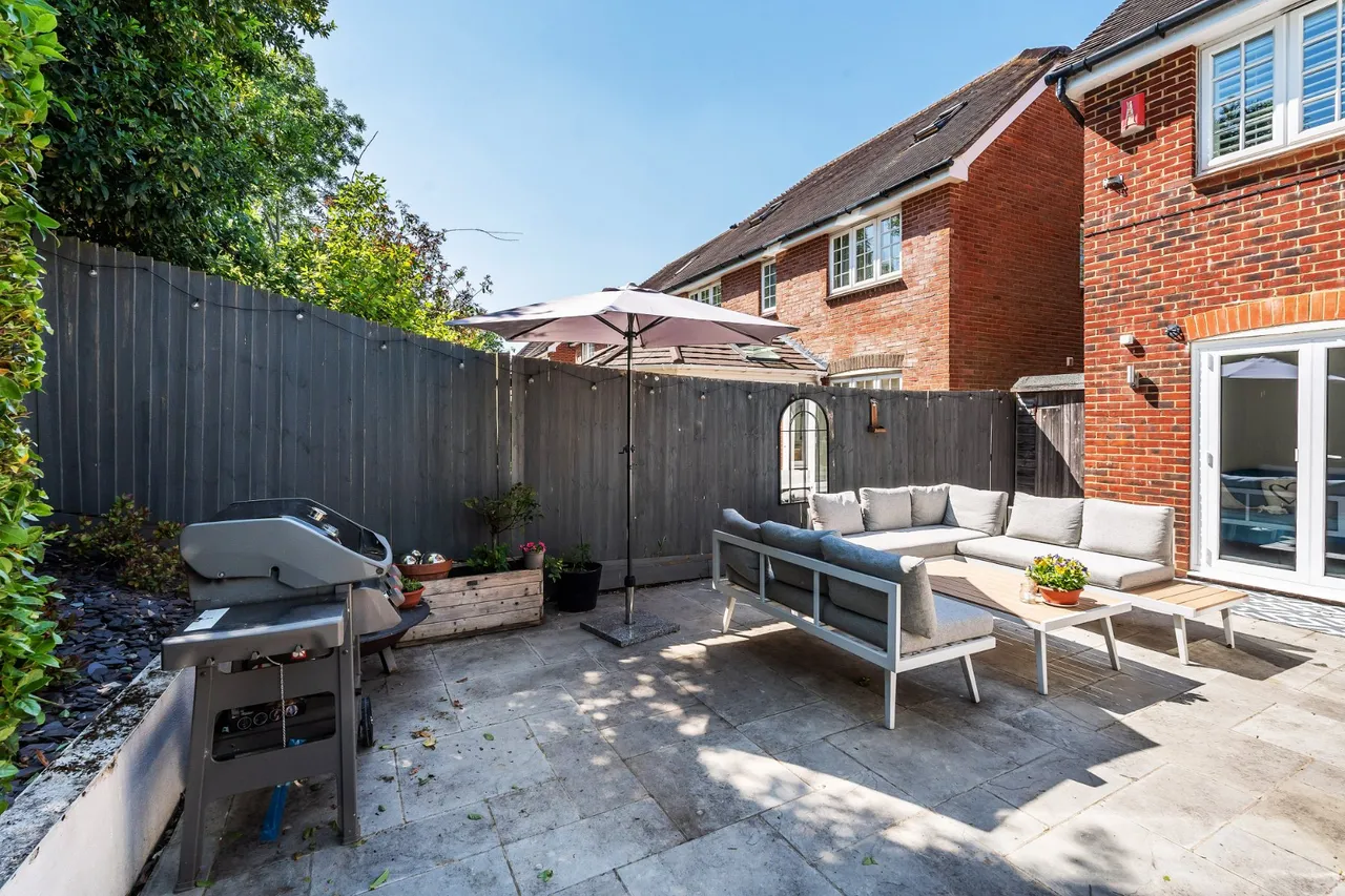 Merrow Place, Guildford, GU4, photo 42