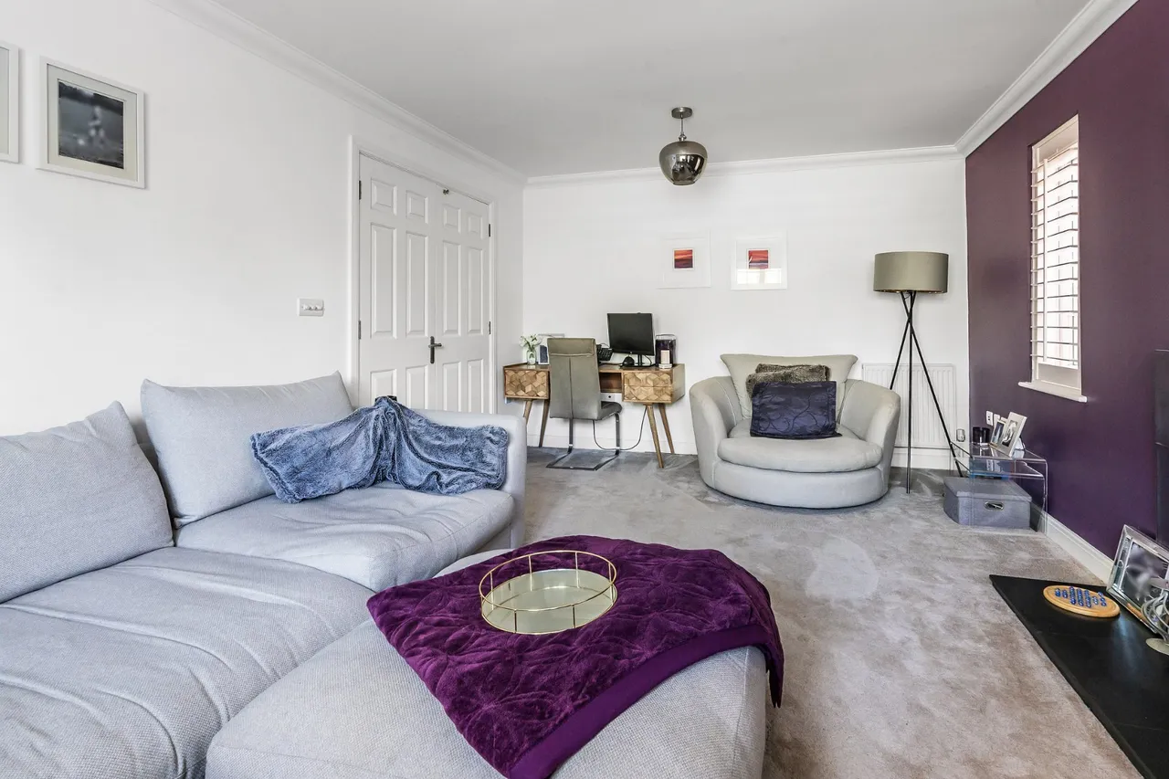 Merrow Place, Guildford, GU4, photo 18