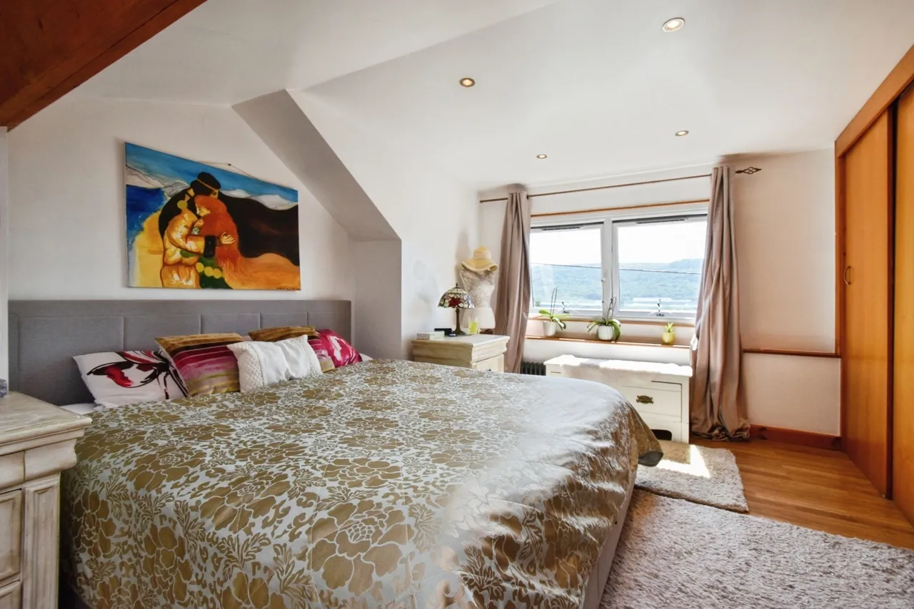 Pheasant Road, Trebanos, SA8, photo 12