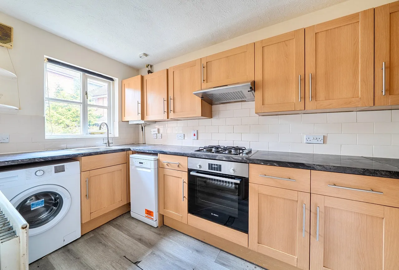 Pearce Close, Mitcham, CR4 2GP, photo 4