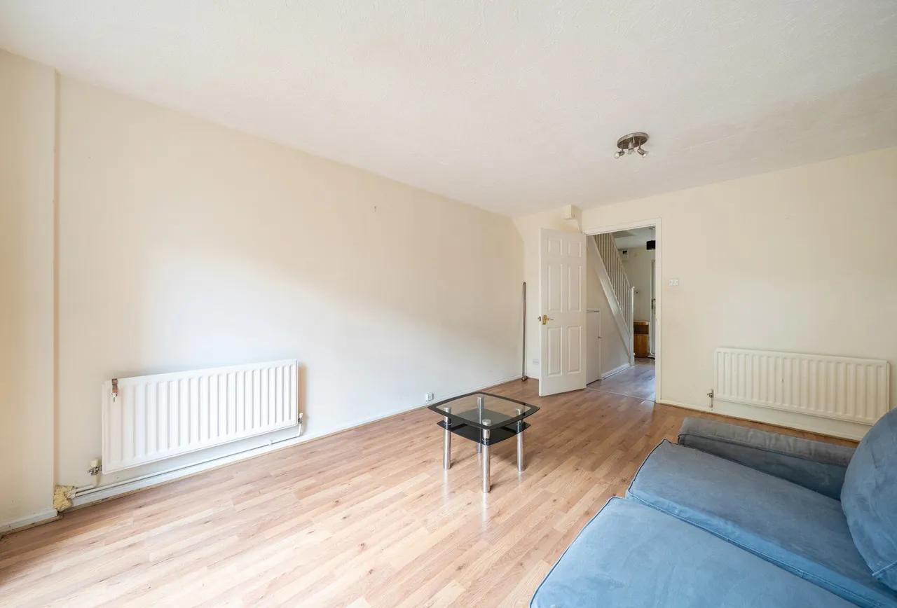 Pearce Close, Mitcham, CR4 2GP, photo 3